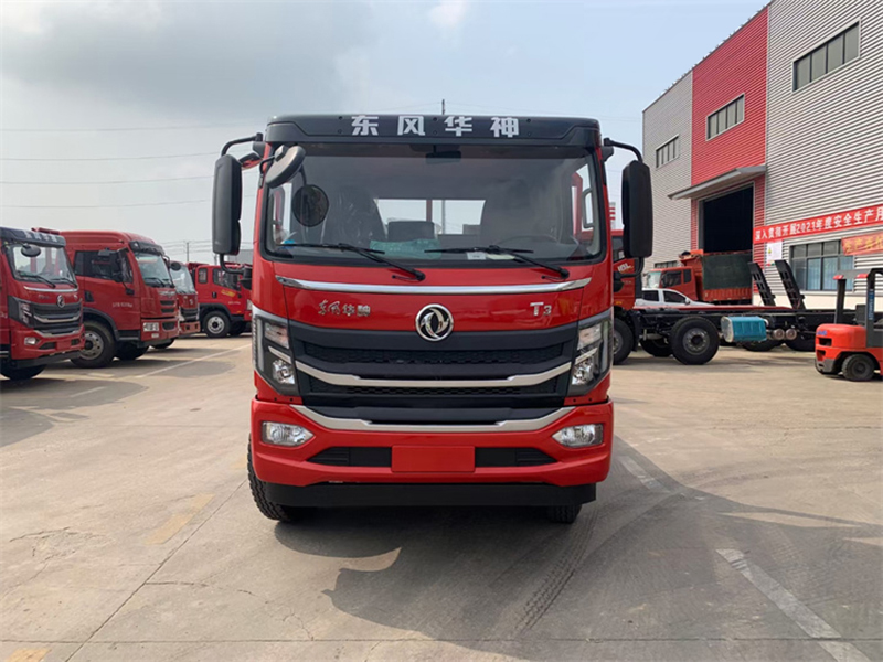東風華神T3新款平闆車