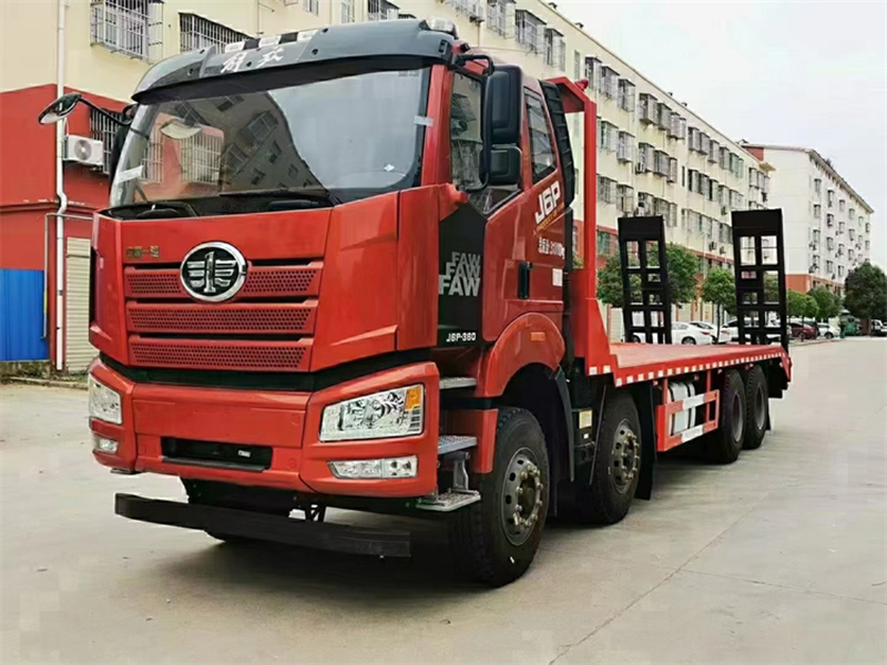 國六解放J6前四後八平闆運輸車