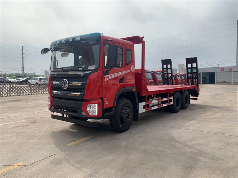 東風華神T5國六後八輪平闆車